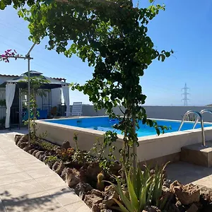 https://leicht-friends.in-canary-islands.com